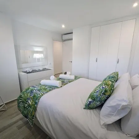 Modernised 1 Bedroom In Punta Prima Pp28 * Torrevieja