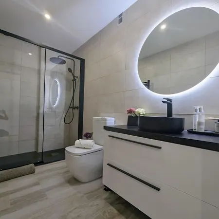 Modernised 1 Bedroom In Punta Prima Pp28 *