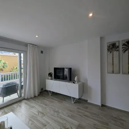 Apartment Modernised 1 Bedroom In Punta Prima Pp28 Torrevieja